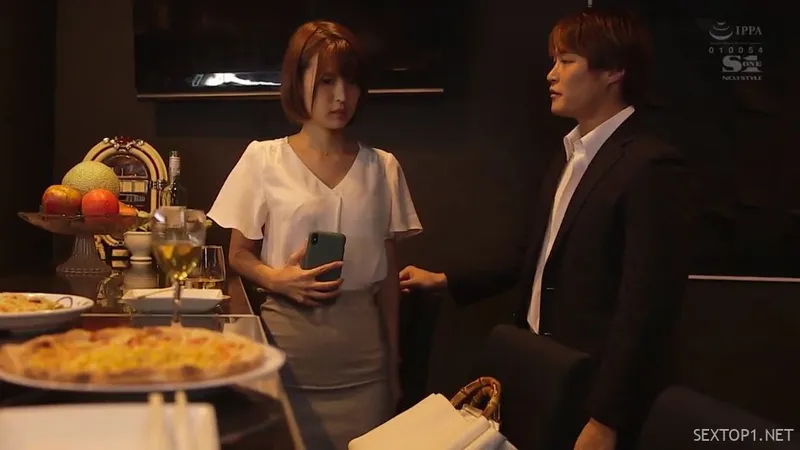 Vụng trộm với em người yêu củ ở buổi hợp lớp cuối năm